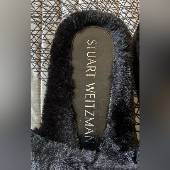 Stuart Weitzman Black Furry Women's Slippers - Picture 3 of 8